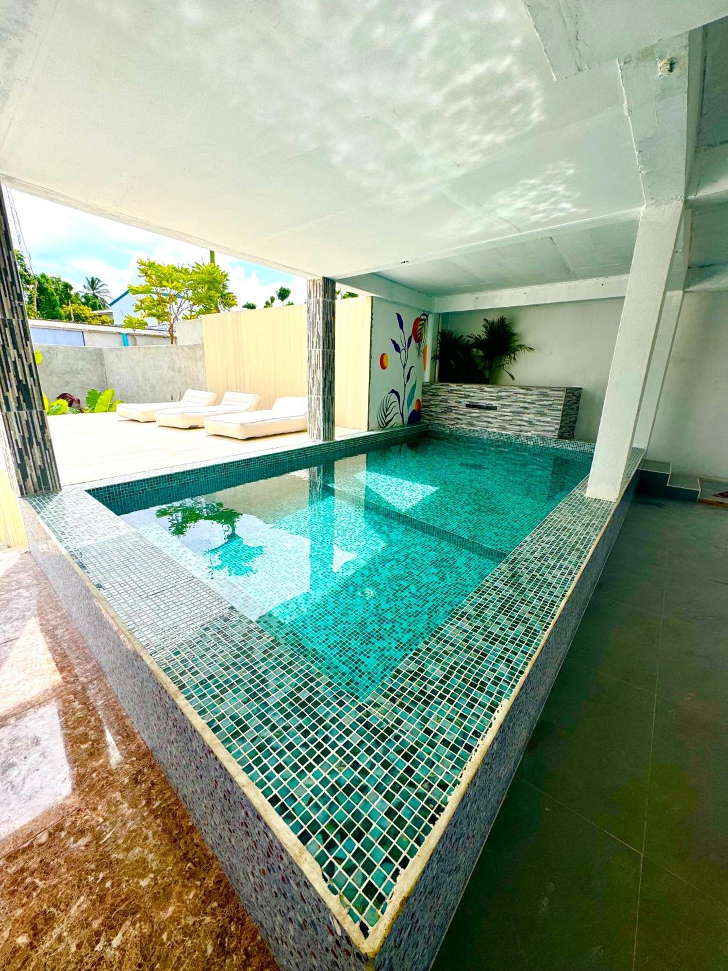 Sands Garden Hotel Thoddoo Esterno foto