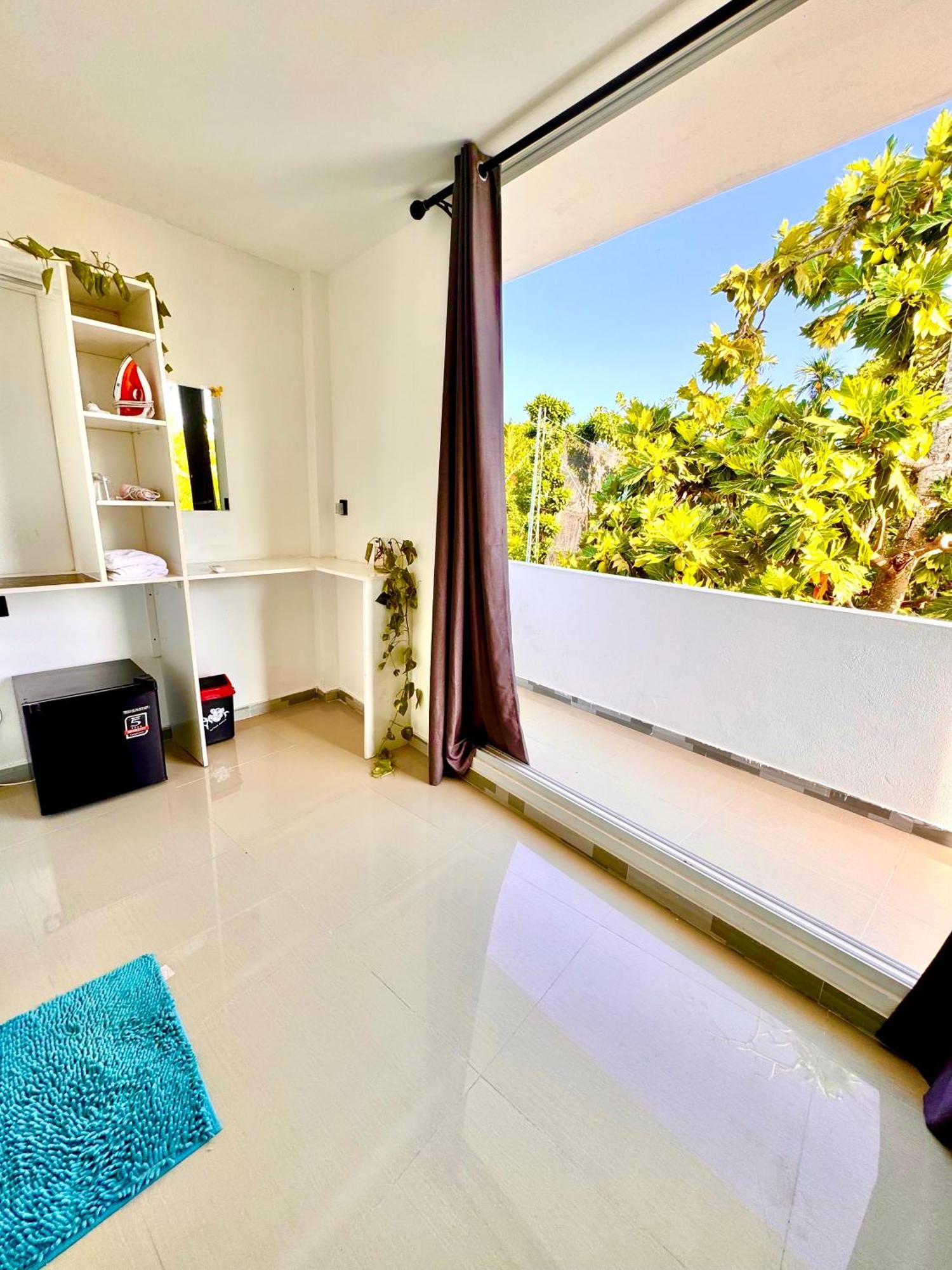 Sands Garden Hotel Thoddoo Esterno foto